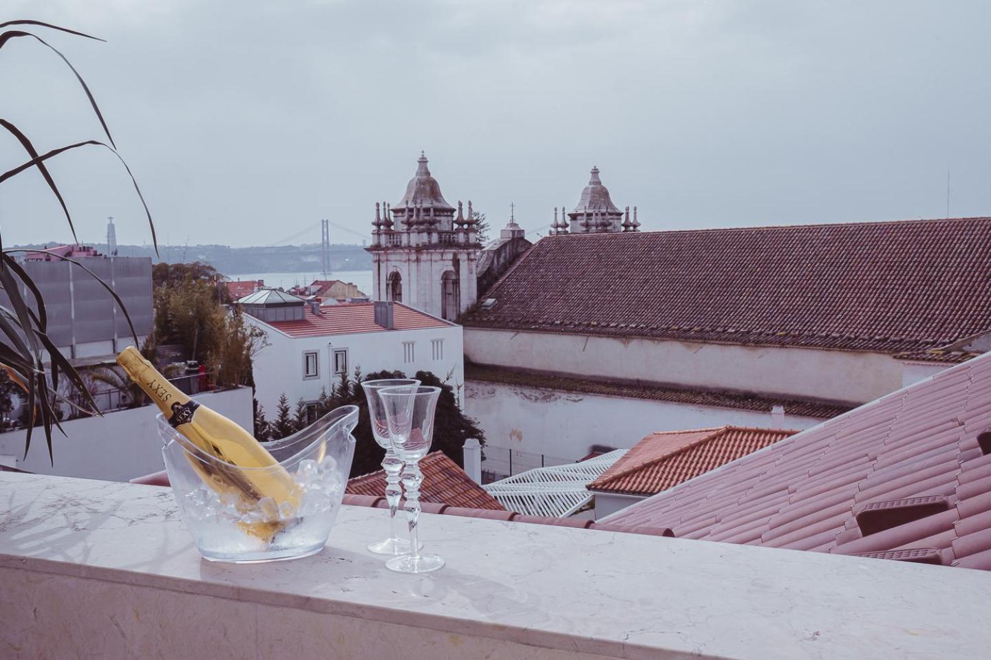 The Late Birds Lisbon - Gay Urban Resort Exterior foto